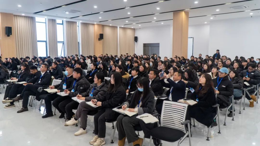 蓄力新学期 赋能新征程丨遂宁职业学院圆满完成2024-2025学年第二学期寒假教职工集中培训